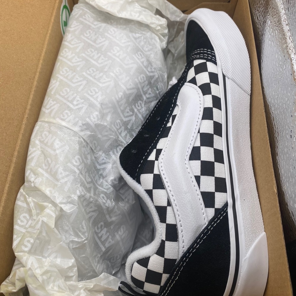 NEW Vans Knu Skool Checkerboard Black White Puffy Skate Shoes Kids 4 90s Retro - Picture 8 of 11